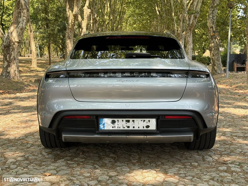 Porsche Taycan Cross Turismo 4 - 59
