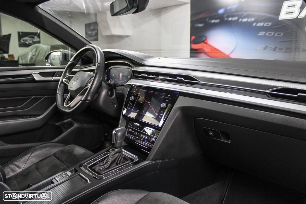 VW Arteon Shooting Brake 2.0 TDI R-Line DSG - 28