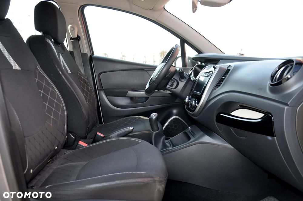 Renault Captur (ENERGY) TCe 90 LIMITED - 38