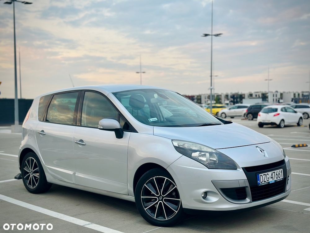 Renault Scenic dCi 110 LIMITED - 25