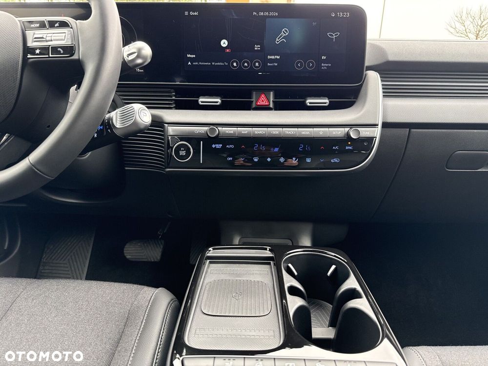 Hyundai IONIQ 5 - 16