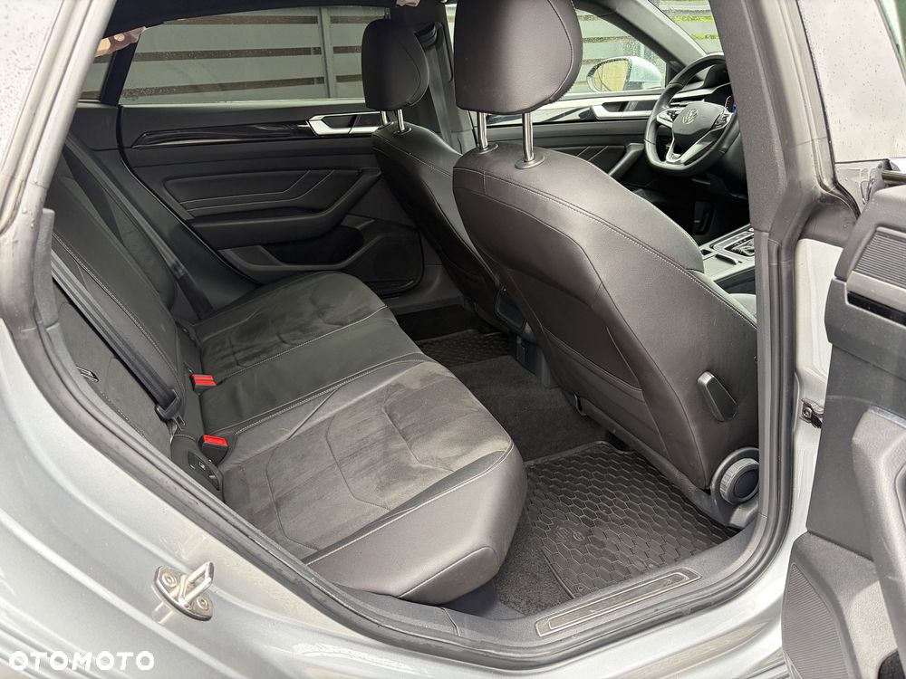 Volkswagen Arteon 2.0 TDI 4Motion R-Line DSG - 25