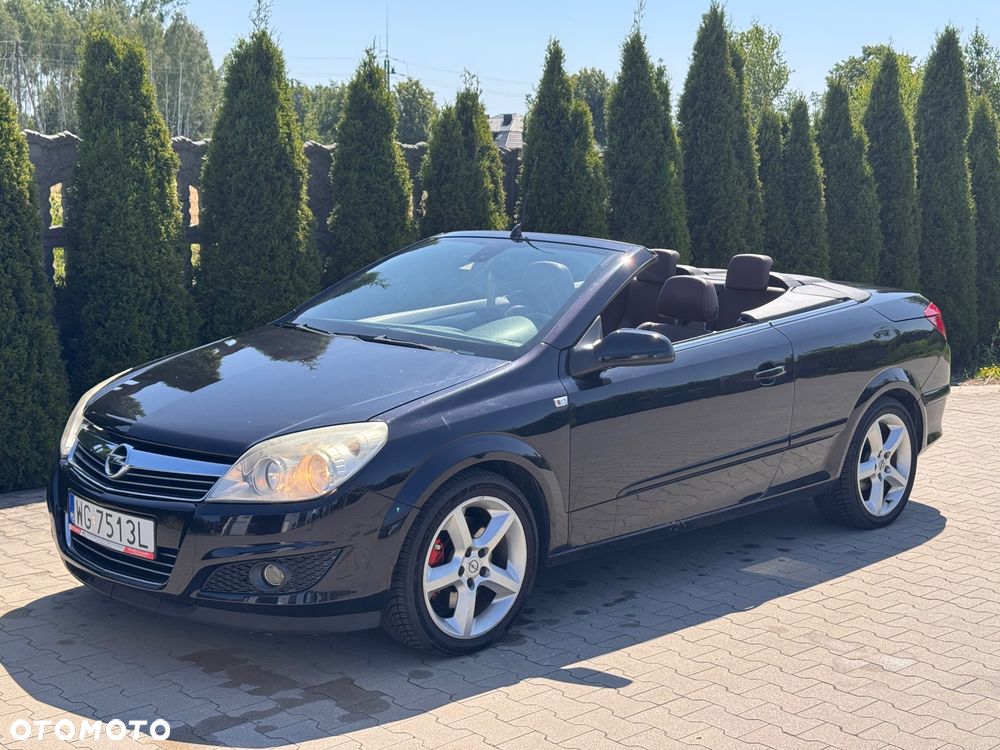 Opel Astra 1.6 Turbo Cosmo - 13
