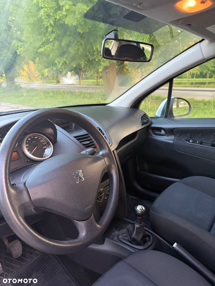 Peugeot 207 1.4 Access - 8