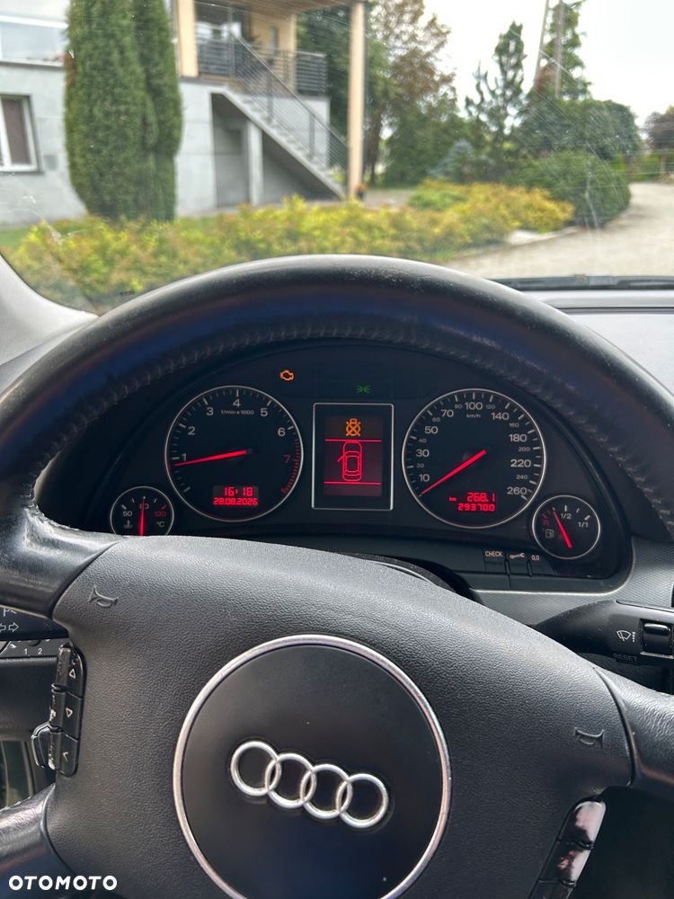 Audi A4 Limousine 2 - 8