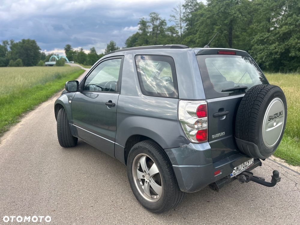Suzuki Grand Vitara 1.9 DDiS - 12