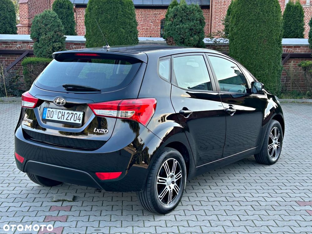 Hyundai ix20 - 28