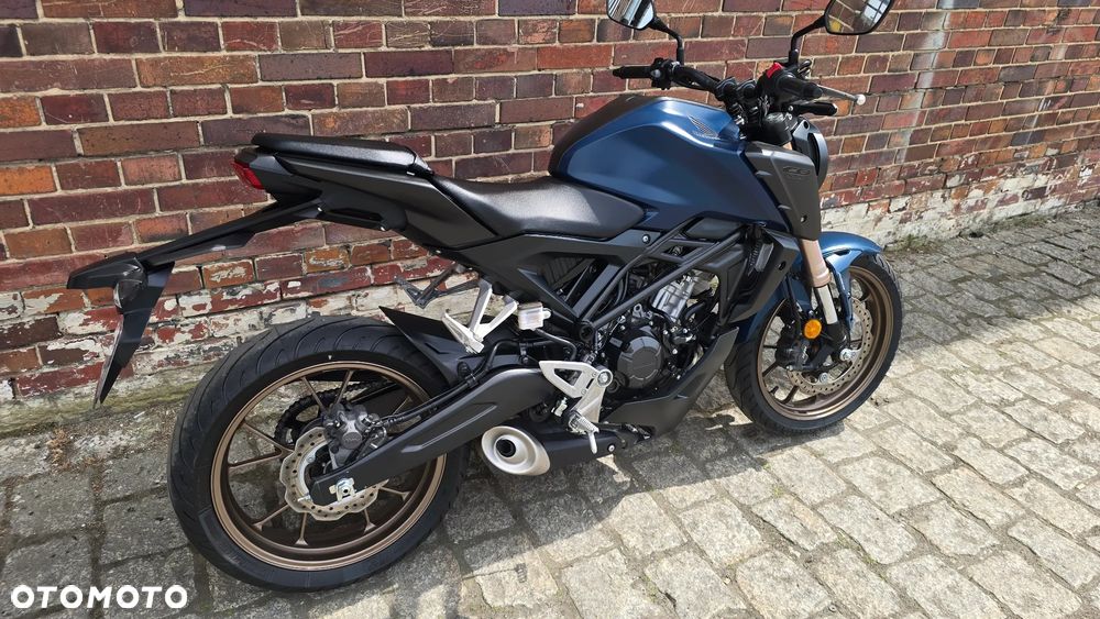 Honda CB - 20