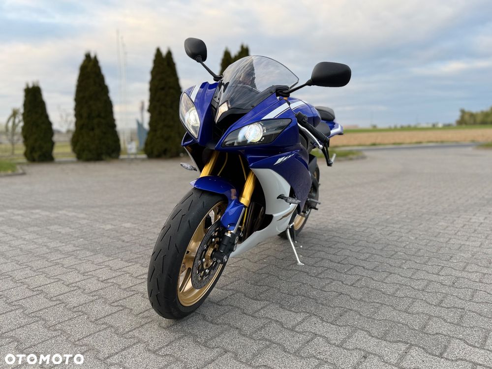 Yamaha R6 - 10