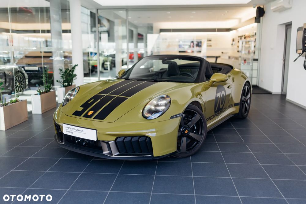 Porsche 911 Carrera T-Hybrid Spirit 70 - 2