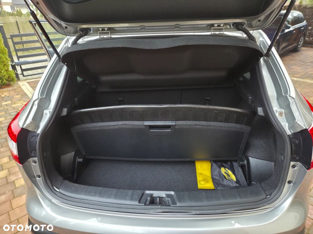 Nissan Qashqai 1.2 DIG-T 360 - 6