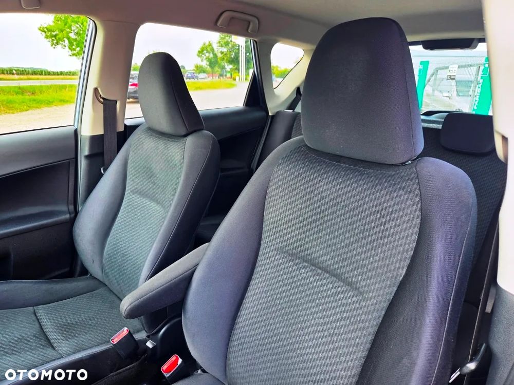 Toyota Verso S 1.33 Premium - 25
