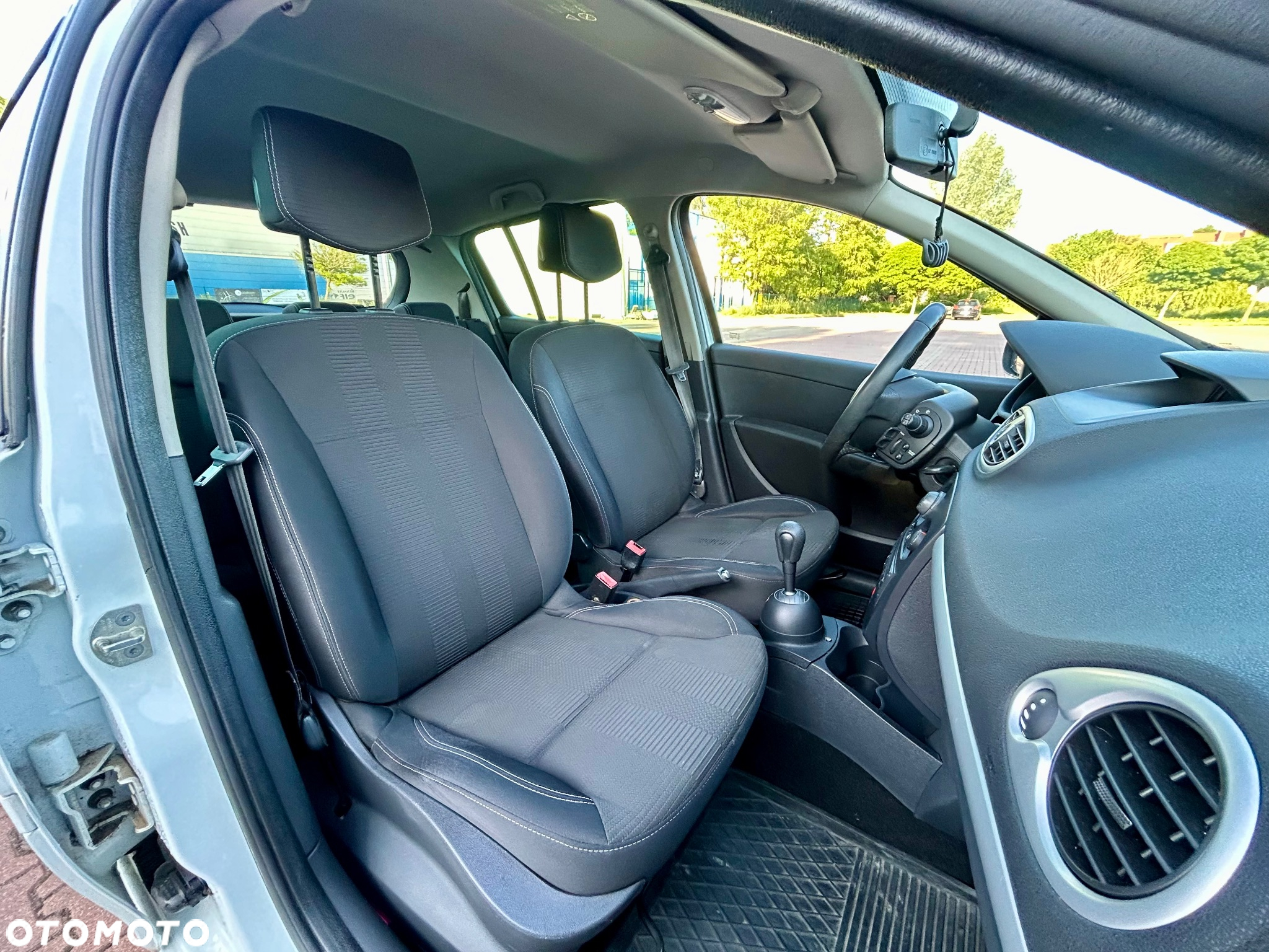 Renault Clio 1.2 16V Expression Quickshift - 15