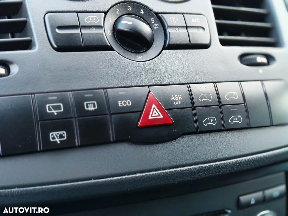 Mercedes-Benz Vito - 21