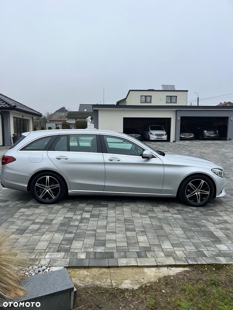 Mercedes-Benz Klasa C 220 d 9G-TRONIC - 7