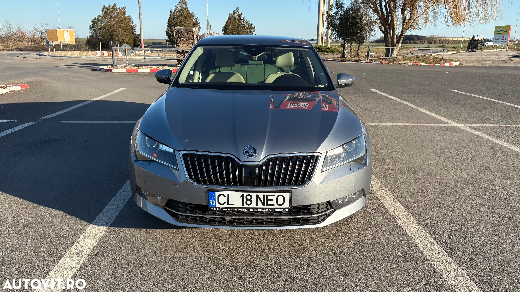 Skoda Superb 2.0 TDI DSG Laurin & Klement - 3