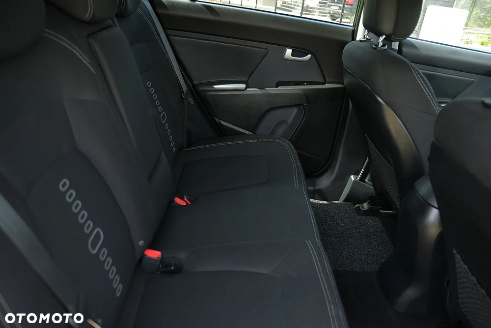 Kia Sportage 2.0 CRDI 184 AWD Platinum Edition - 21