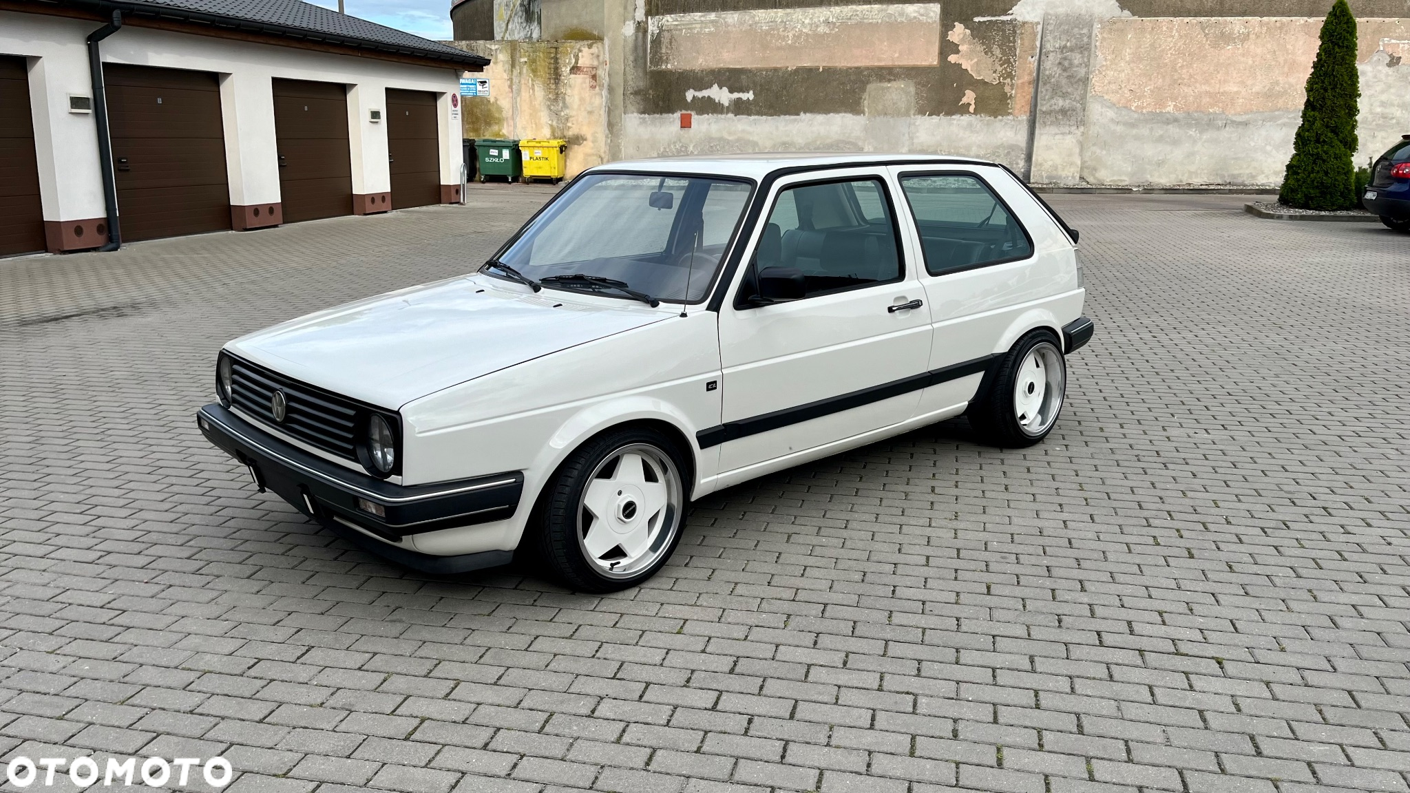 Volkswagen Golf - 3