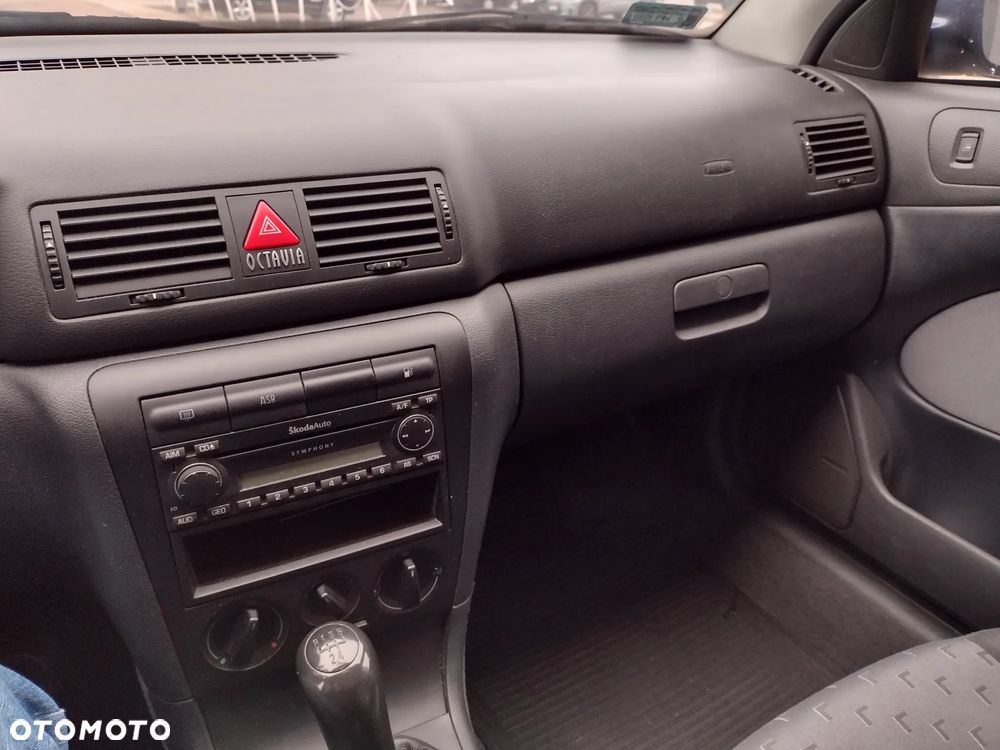 Skoda Octavia - 6