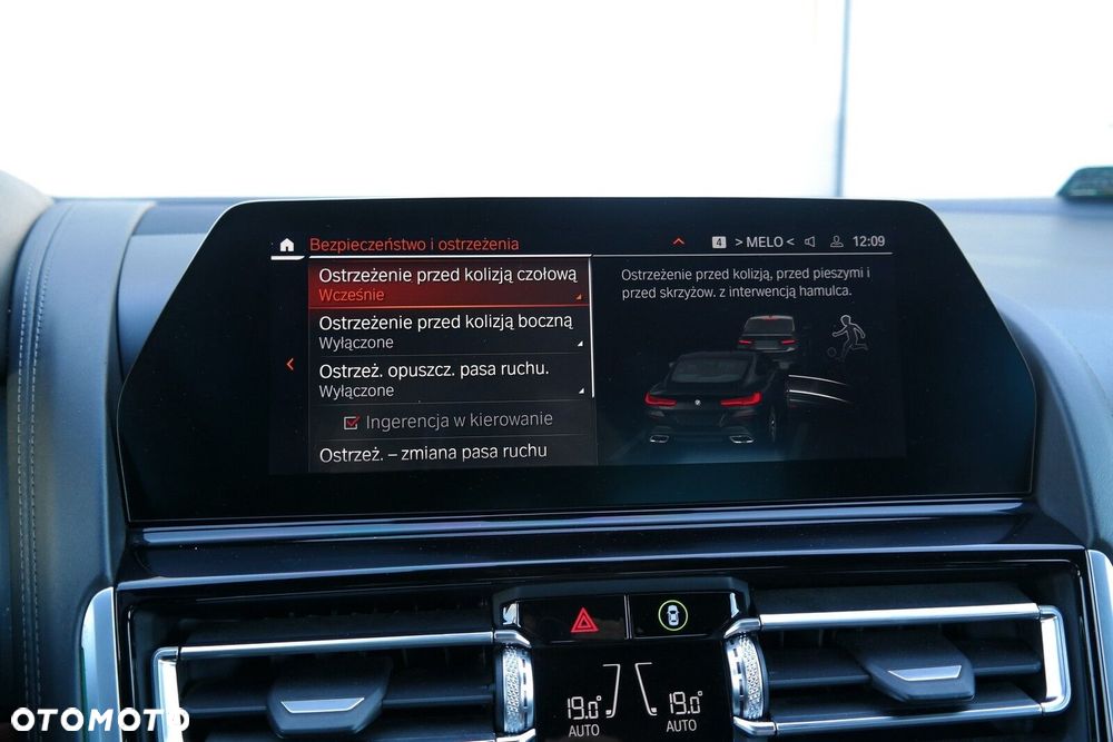 BMW Seria 8 - 33