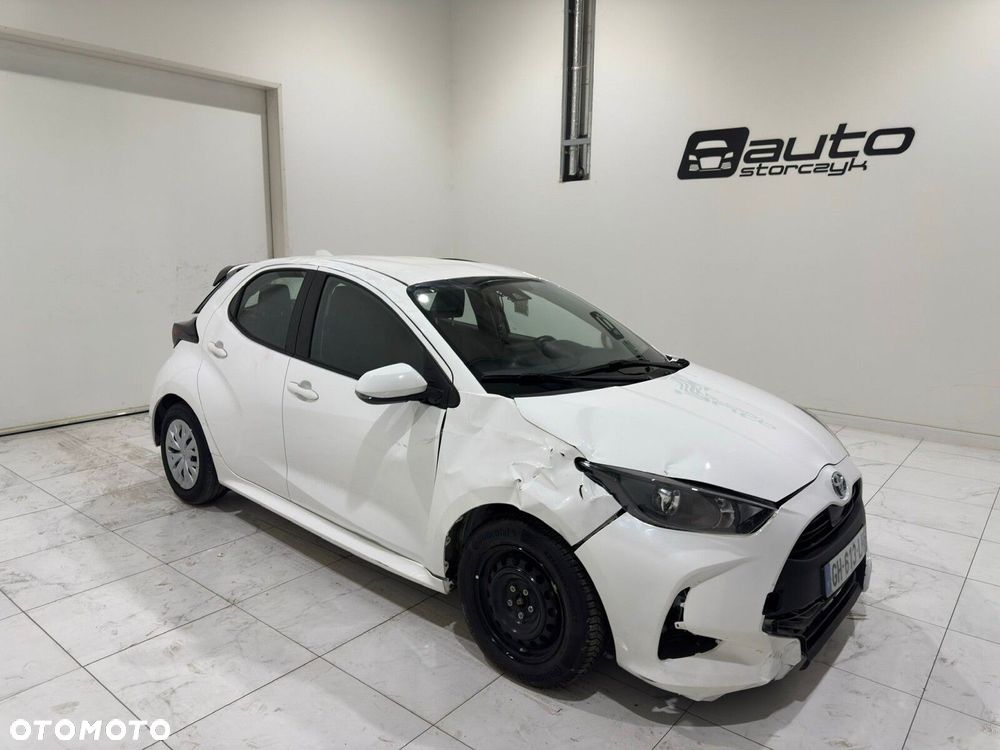 Toyota Yaris - 12