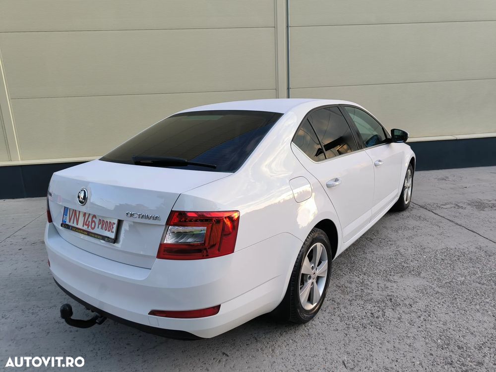 Skoda Octavia - 16