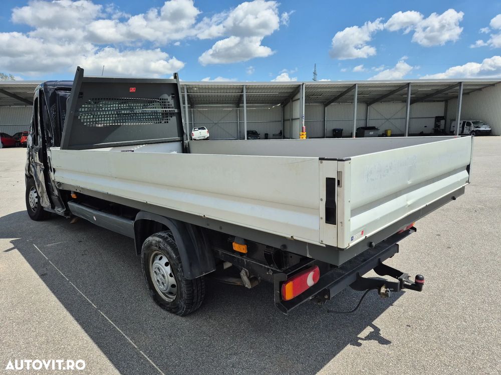 Peugeot 435 L4 - 9