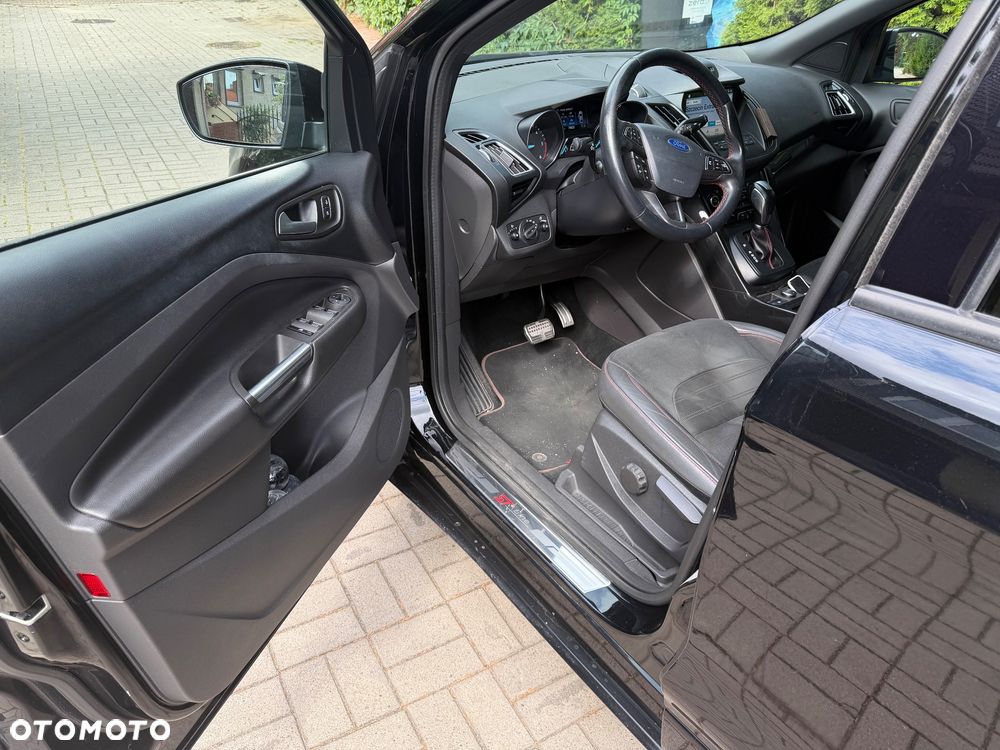 Ford Kuga 2.0 TDCi FWD ST-Line - 3