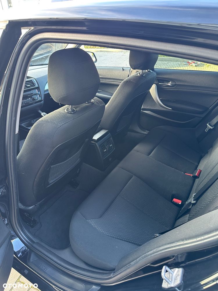 BMW Seria 1 116i - 13
