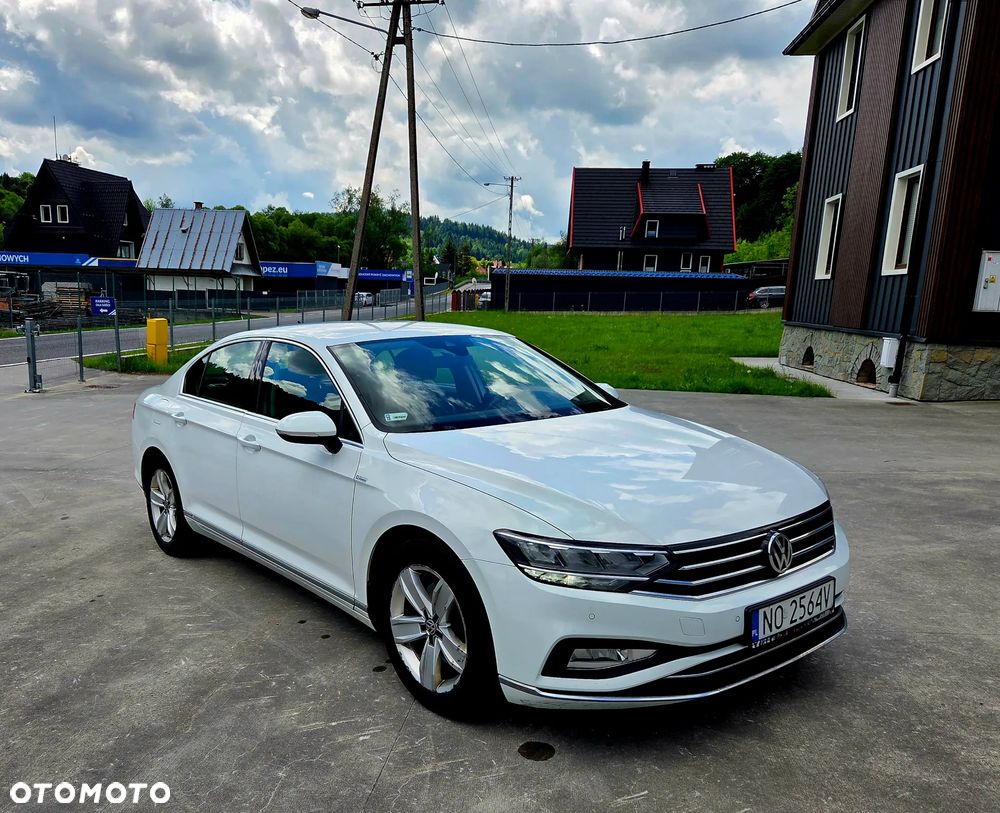 Volkswagen Passat 2.0 TDI SCR Highline DSG - 3