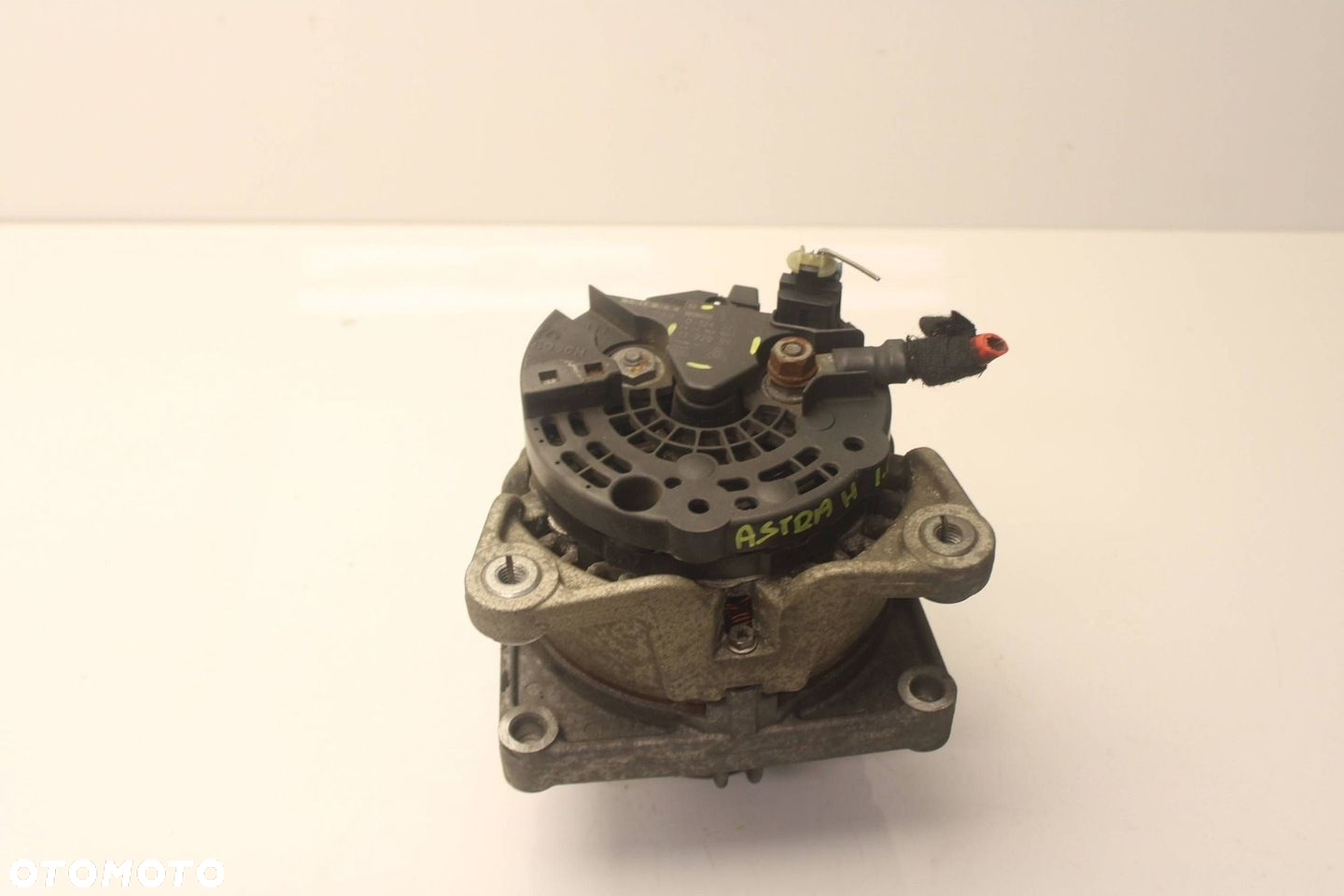 OPEL ASTRA H ZAFIRA B 1.6 B ALTERNATOR 0124325163  13229984 - 2