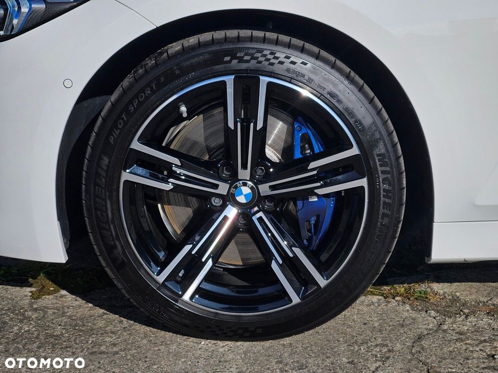 BMW 320D 2025 photo 5