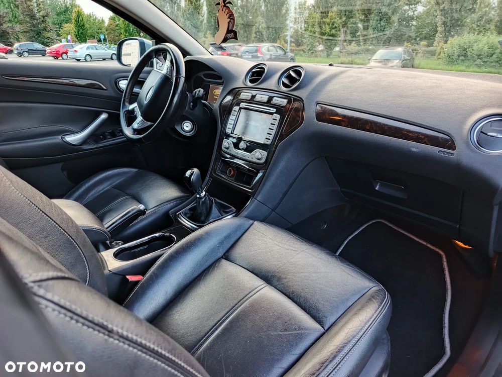 Ford Mondeo 1.8 TDCi Ghia - 2