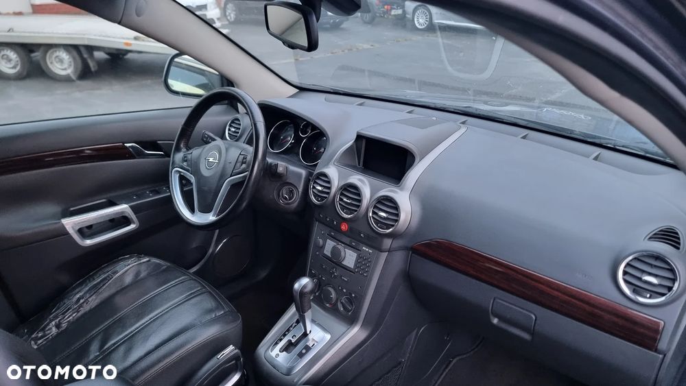 Opel Antara - 9