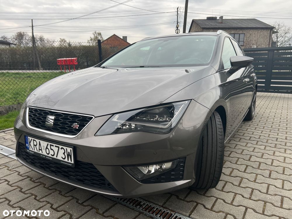 Seat Leon Sportstourer 2.0 TDI FR S&S DSG EU6 - 1