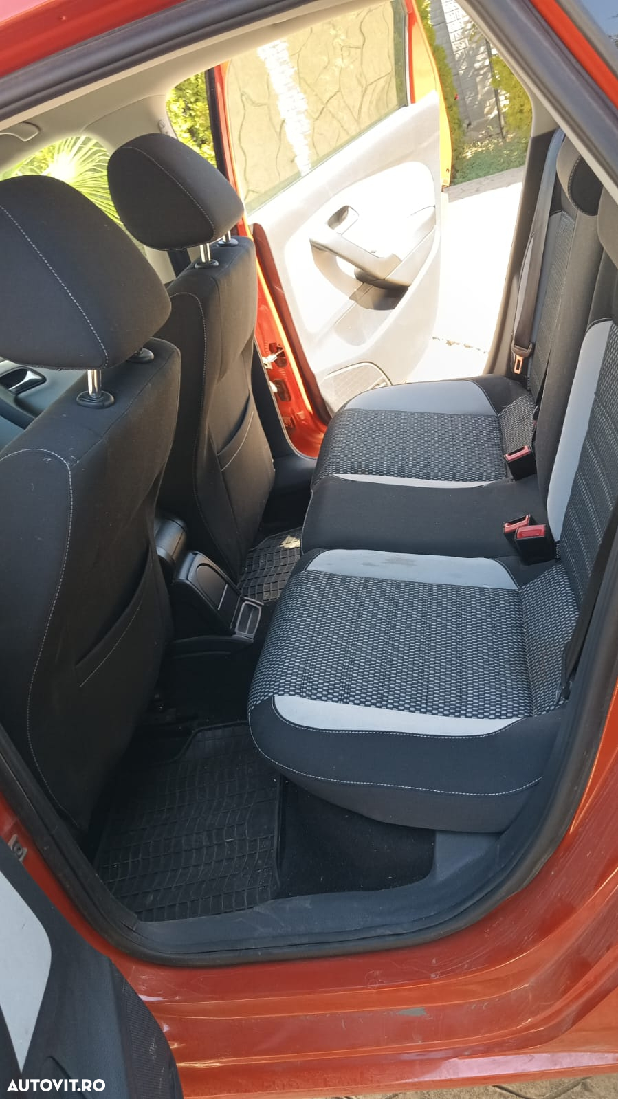Volkswagen Polo - 5