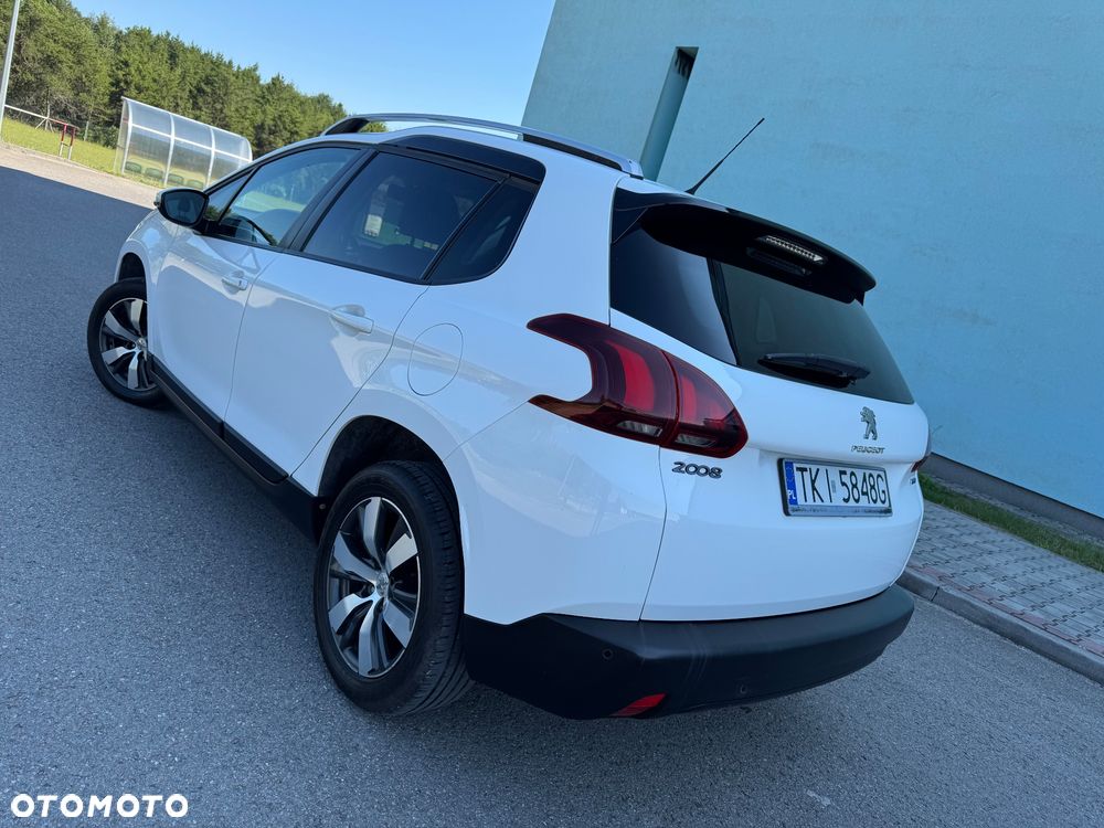 Peugeot 2008 Blue-HDi FAP 100 STOP & START Style - 4