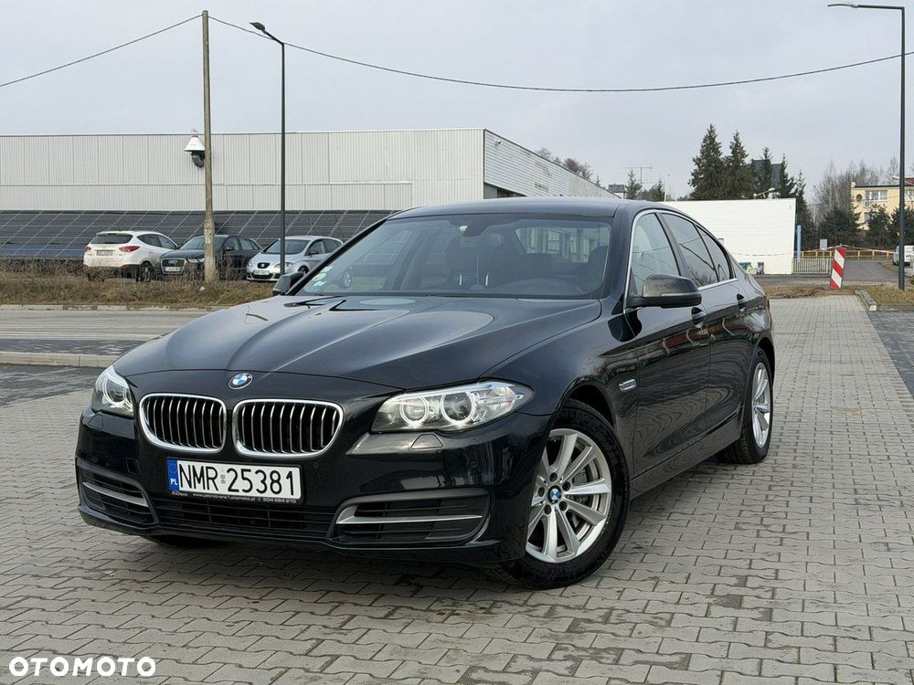 BMW Seria 5 525d Sport-Aut - 3
