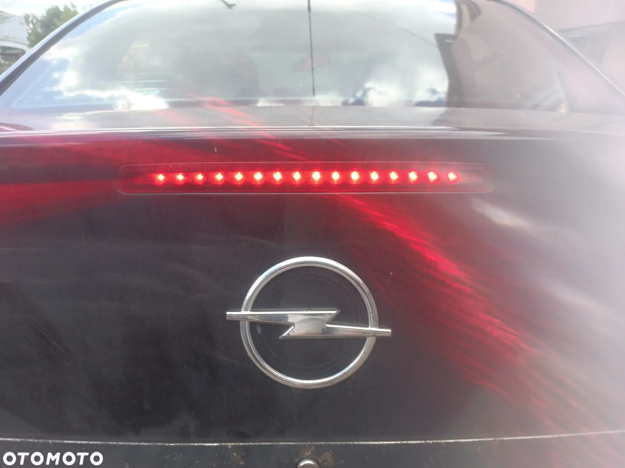 Opel Vectra C (02-05) SEDAN lampa światło hamowania 3-stop trzeci stop 9185991 - 1