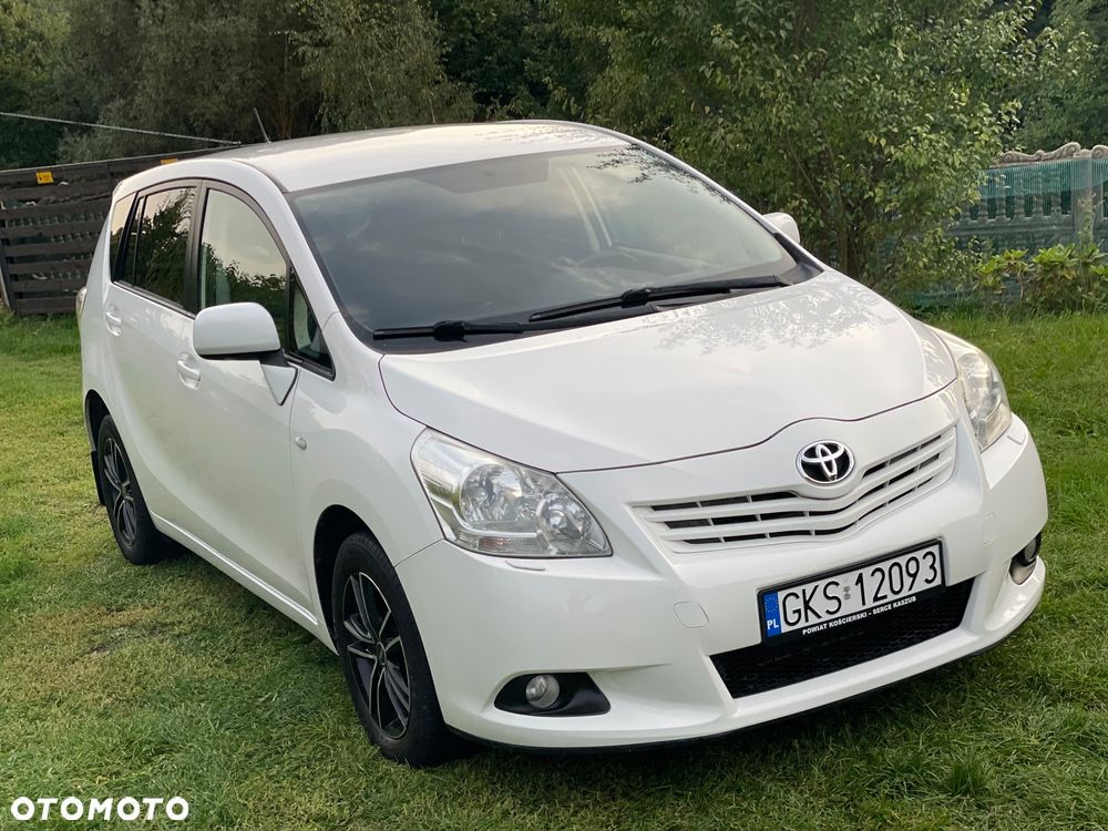 Toyota Verso 2.0 D-4D Sol 7os - 2