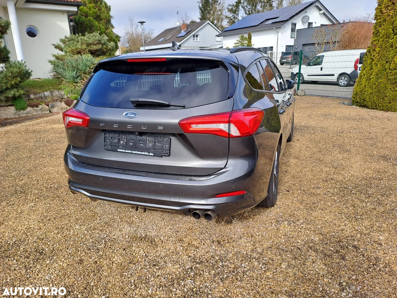 Ford Focus - 9