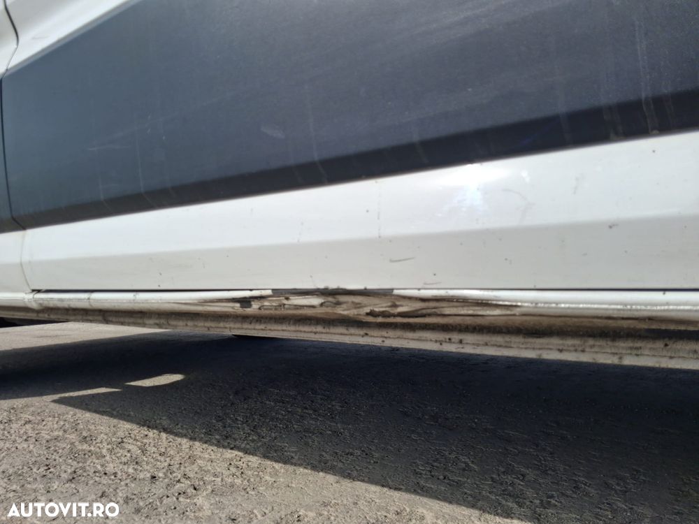 Volkswagen Crafter Furgon L3H2 2.0 TDI - 15