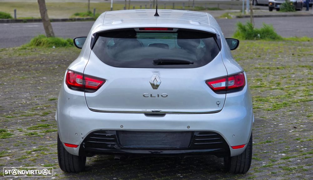 Renault Clio Energy dCi 90 Start & Stop LIMITED - 11