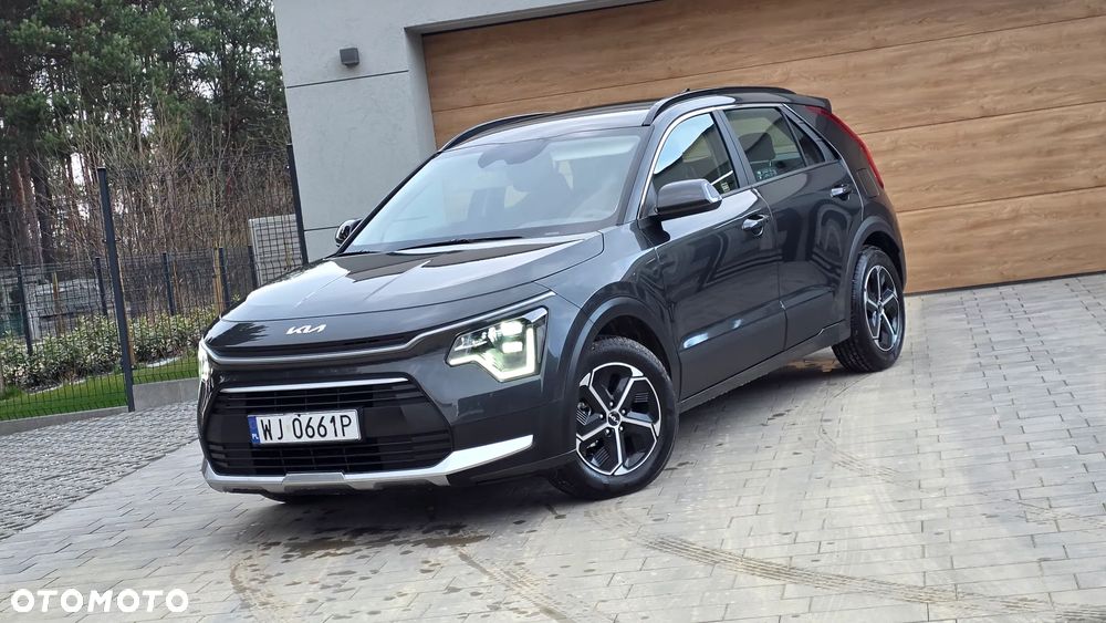 Kia Niro 1.6 GDI Hybrid M - 4