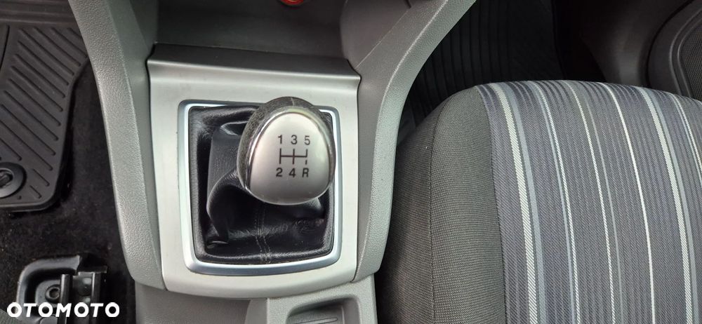 Ford Focus 1.6 16V Sport - 23