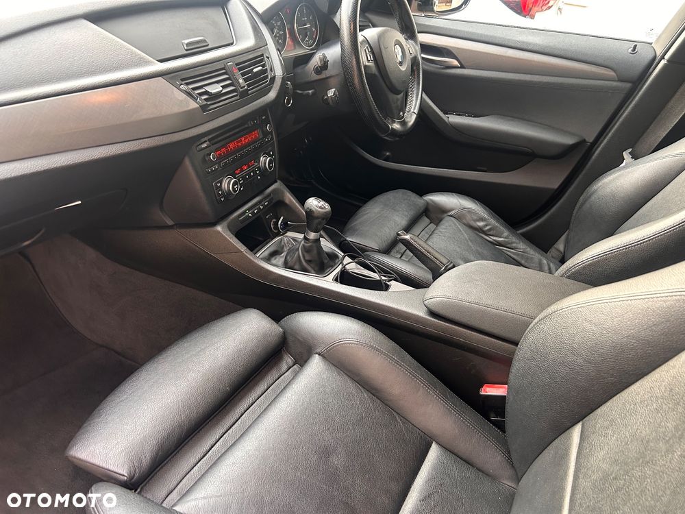 BMW X1 xDrive20d - 23