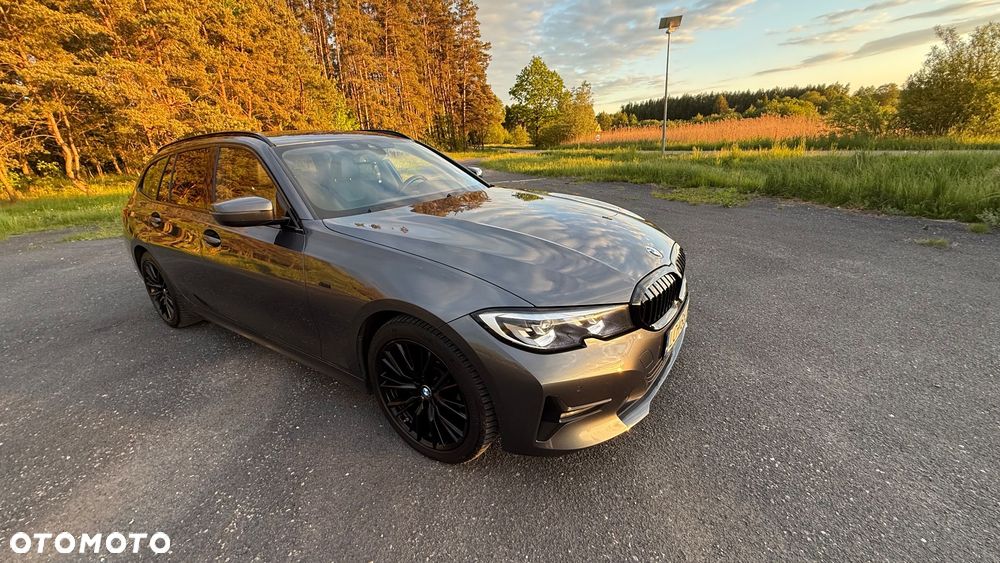 BMW Seria 3 - 21