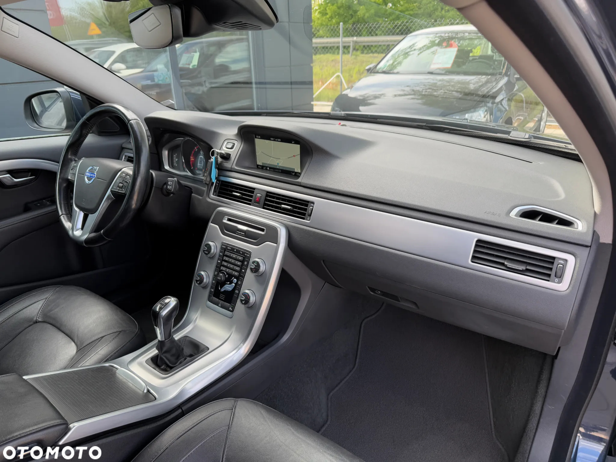 Volvo V70 D4 Drive-E Dynamic Momentum - 25