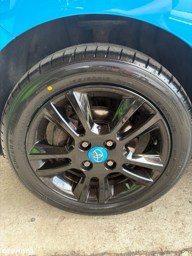 Toyota Aygo x-clusiv - 22