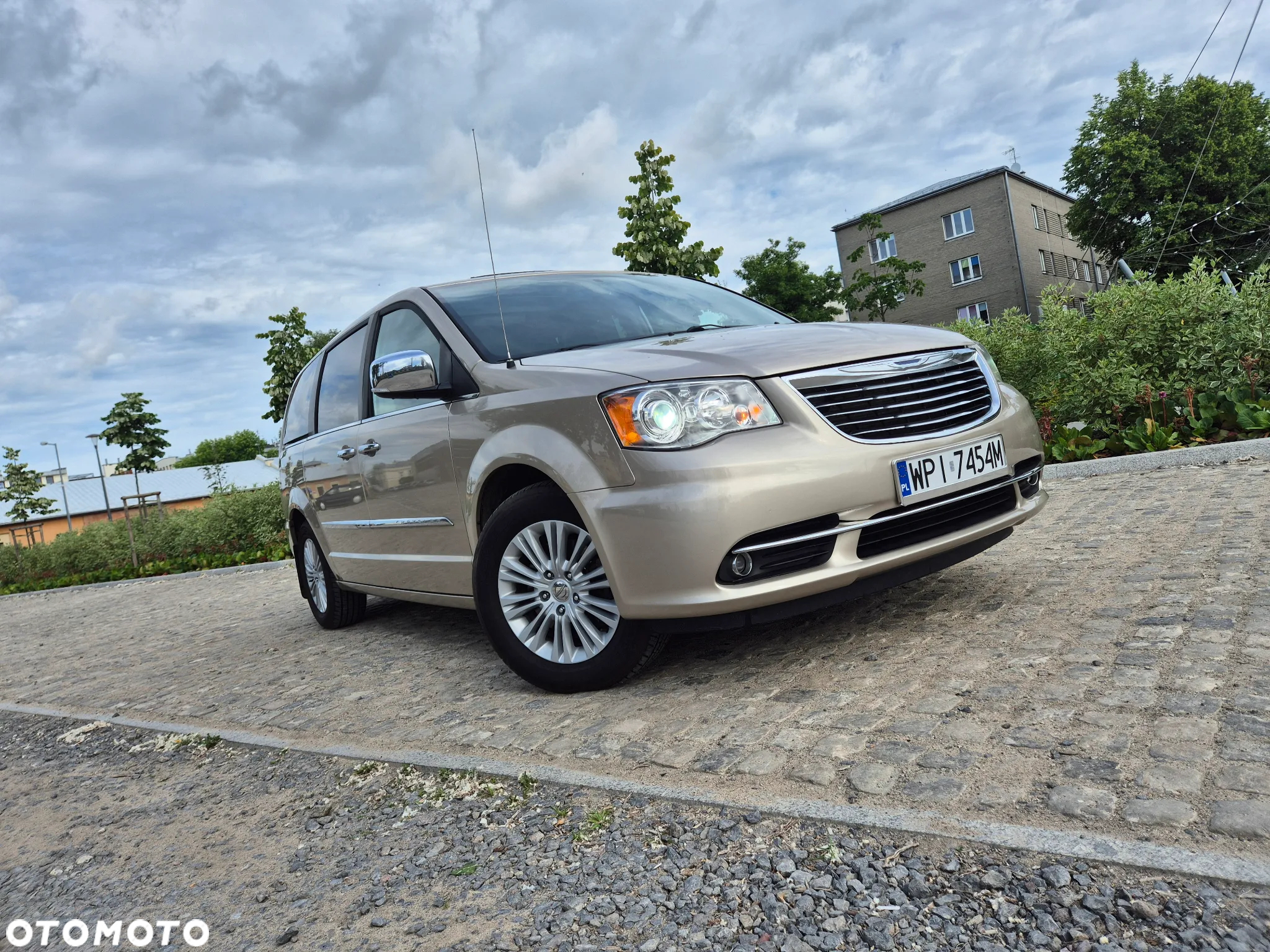 Chrysler Town & Country 3.6 Limited - 4
